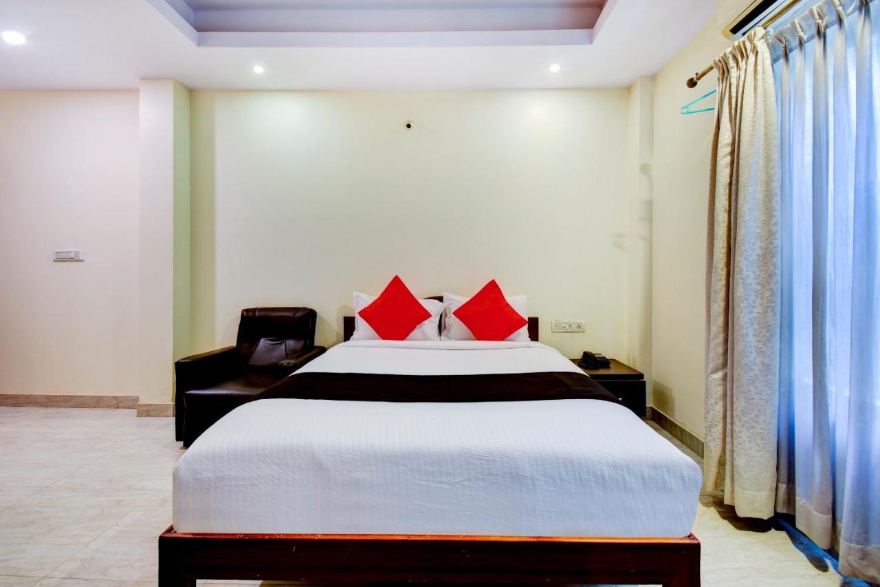 Capital O 81558 Udupi Gokula Bangalore Extérieur photo