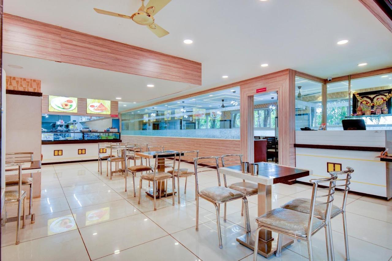 Capital O 81558 Udupi Gokula Bangalore Extérieur photo
