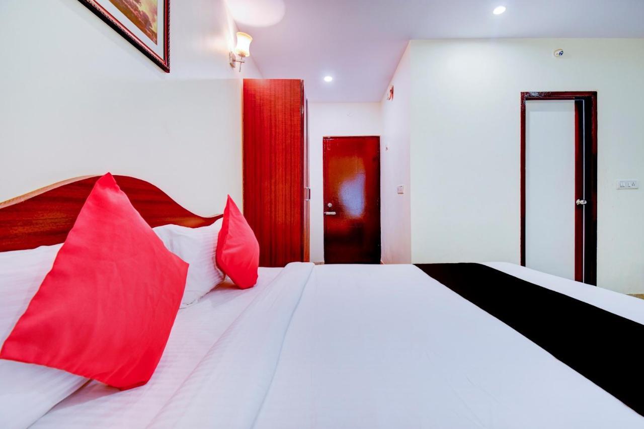 Capital O 81558 Udupi Gokula Bangalore Extérieur photo