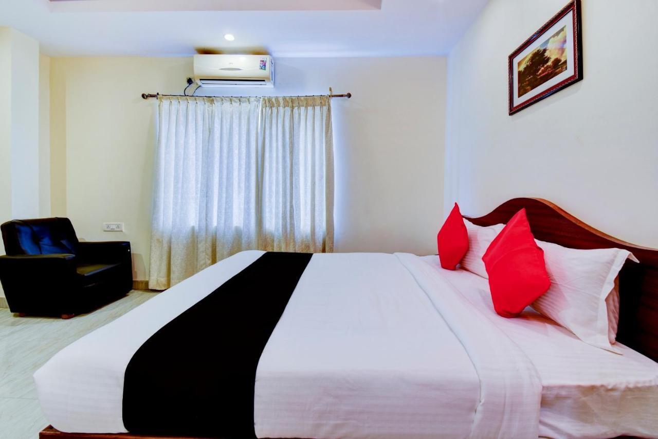 Capital O 81558 Udupi Gokula Bangalore Extérieur photo